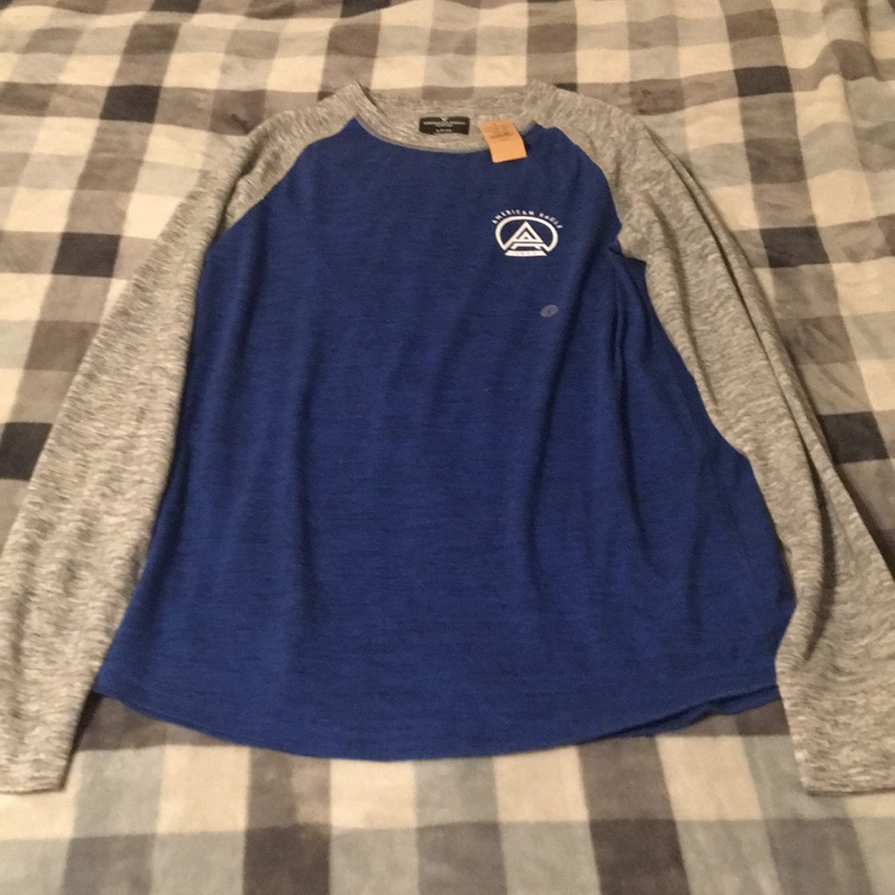 American eagle long sleve